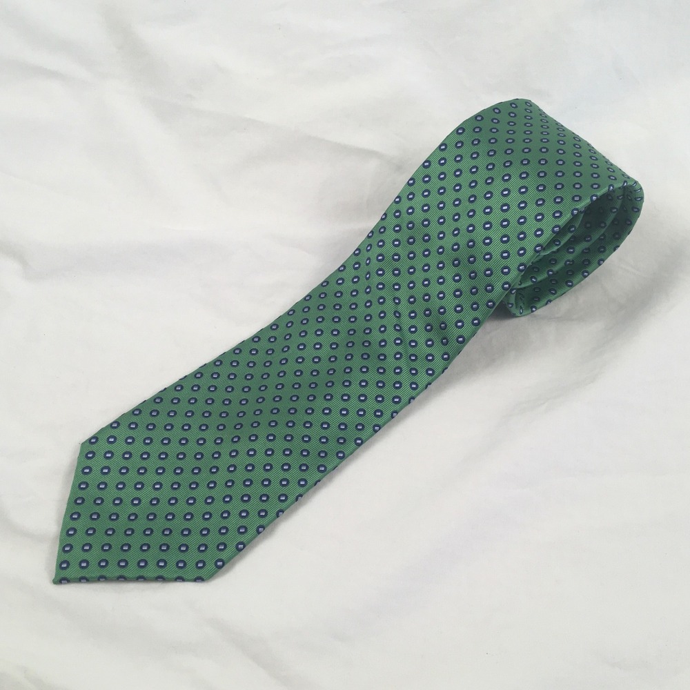 Chaps Mens Silk Necktie Green Navy Blue Geometric Medallion Preppy Ivy League